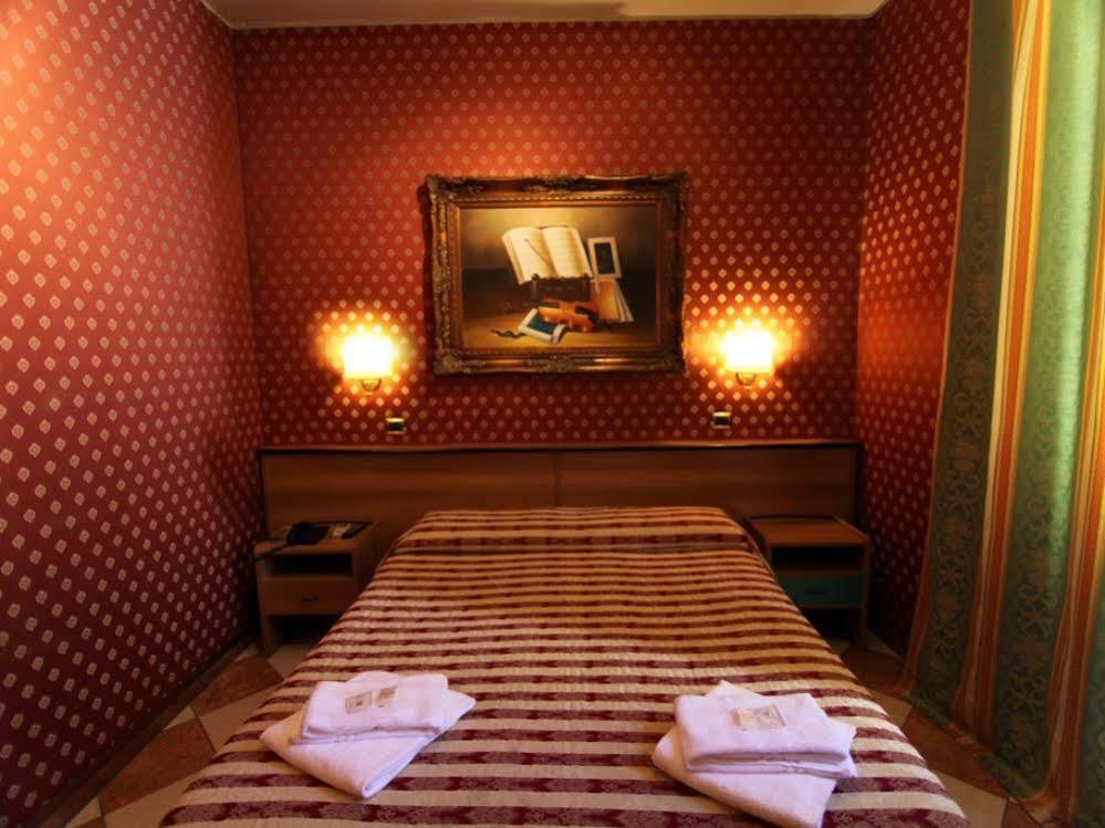 Hotel Hollywood
